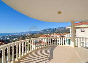 اطلالة بحر - فيلا مستقلة -3 غرف نوم - في كارجي جاك / الانيا 