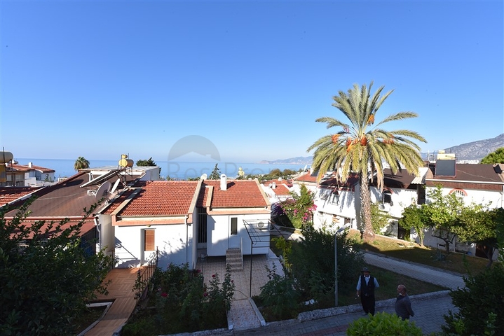 اطلالة بحر - فيلا صغيرة بسعر مناسب - في كارجي جاك / الانيا 