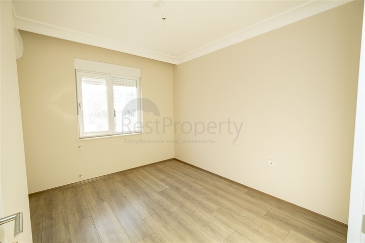 شقق بتصميمات مختلفة في مجمع جديد في ليمان