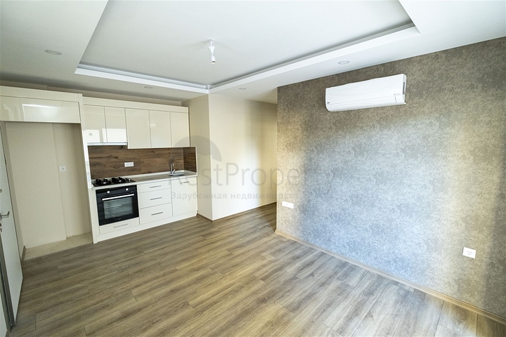 شقق بتصميمات مختلفة في مجمع جديد في ليمان