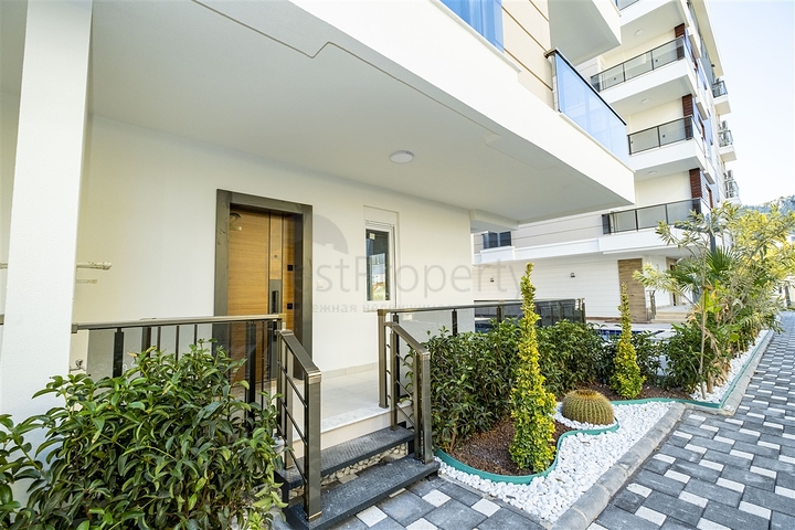 شقق بتصميمات مختلفة في مجمع جديد في ليمان