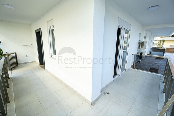 شقق بتصميمات مختلفة في مجمع جديد في ليمان