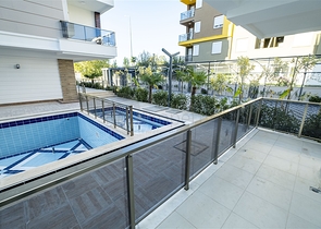 شقق بتصميمات مختلفة في مجمع جديد في ليمان