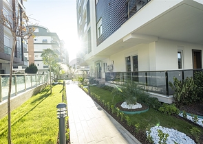 شقق بتصميمات مختلفة في مجمع جديد في ليمان