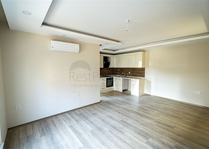 شقق بتصميمات مختلفة في مجمع جديد في ليمان