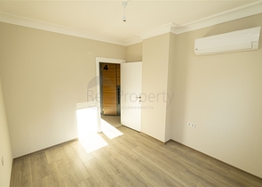 شقق بتصميمات مختلفة في مجمع جديد في ليمان