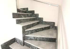 دوبلكس جديدة - بسعر منافس - تصميم 3 غرف وصالة - في مهموتلار / الانيا 