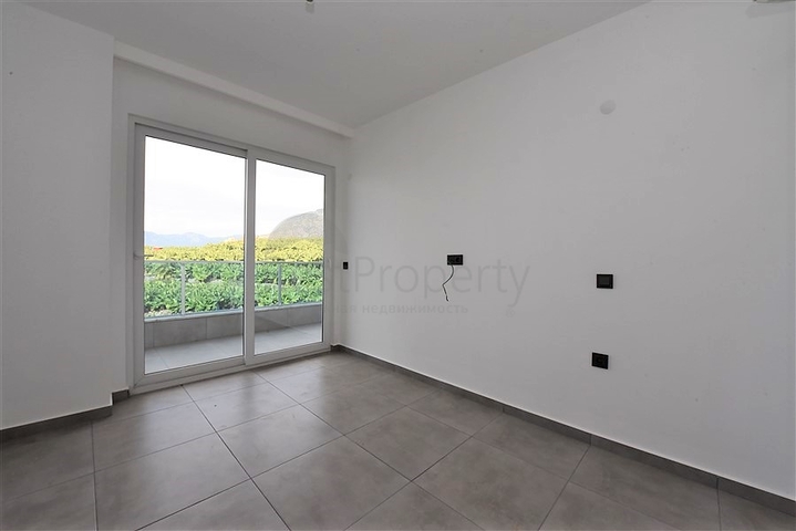 شقة غرفة وصالة - مجمع سكني حديث - في مهموتلار / الانيا 