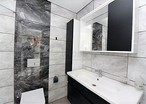 شقة غرفة وصالة - مجمع سكني حديث - في مهموتلار / الانيا 