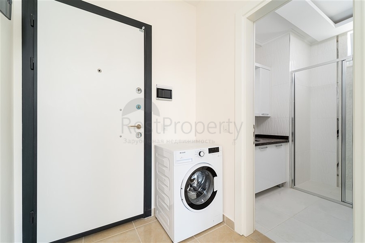 شقة غرفة وصالة - مجمع سكني حديث - قريب من الاسواق والبحر - في مهموتلار / الانيا 