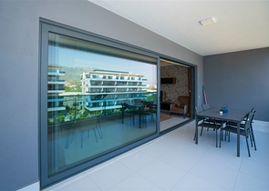 مجمع سكني بخدمات 5 نجوم - دوبلكس فاخرة - تصميم 2 غرف وصالة - في كارجي جاك / الانيا 