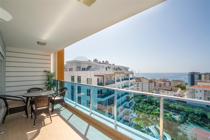 اطلالة بحر - شقة غرفة وصالة - ضمن مجمع 5 نجوم - في منطقة توسمور / الانيا 