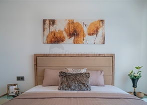 اطلالة بحر - شقة غرفة وصالة - ضمن مجمع 5 نجوم - في منطقة توسمور / الانيا 