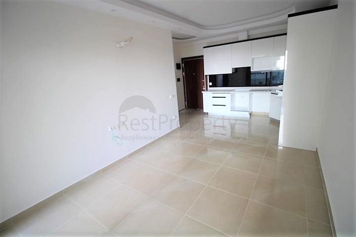 مجمع فاخر - طابق مرتفع - غرفة وصالة - في مهموتلار / الانيا 