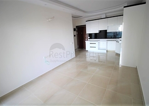 مجمع فاخر - طابق مرتفع - غرفة وصالة - في مهموتلار / الانيا 