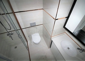 مجمع فاخر - طابق مرتفع - غرفة وصالة - في مهموتلار / الانيا 