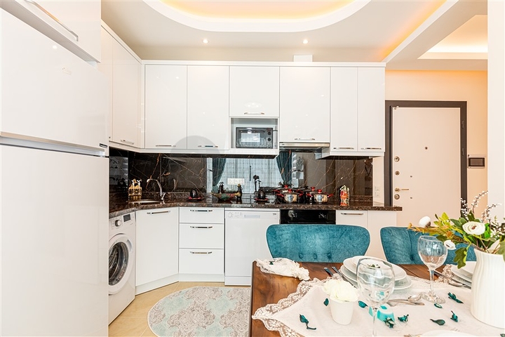 مجمع بخدمات 5 نجوم - شقة مفروشة تصميم 1+1 - في مهموتلار / الانيا 