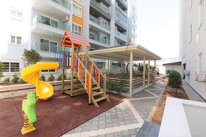 مجمع بخدمات 5 نجوم - شقة مفروشة تصميم 1+1 - في مهموتلار / الانيا 