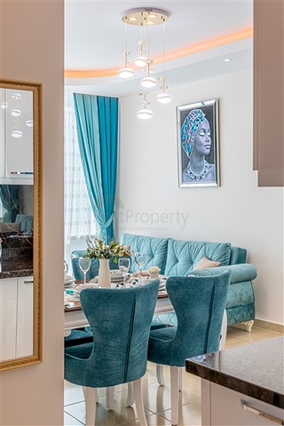 مجمع بخدمات 5 نجوم - شقة مفروشة تصميم 1+1 - في مهموتلار / الانيا 