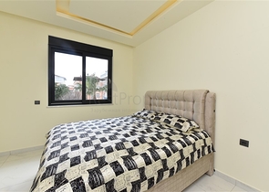 ضمن مجمع فاخر -في موقع استراتيجي - شقة 2 غرفة وصالة -  مركز الانيا 