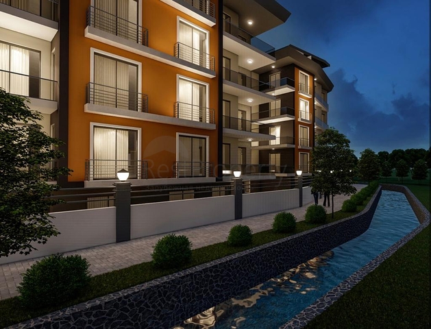 بالاقساط بدون فوائد - مجمع قيد الانشاء في مركز مدينة الانيا 