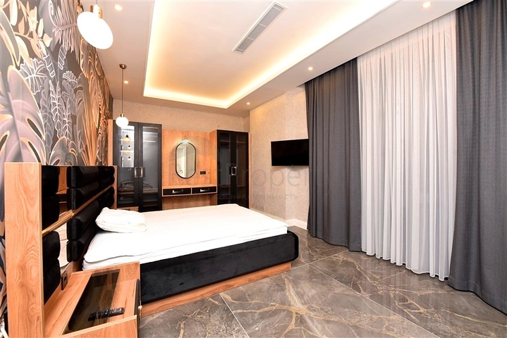 للباحثين عن التميز والفخامة - فيلا قيد الانشاء بموقع ومواصفات عالية - في كارجي جاك / الانيا 