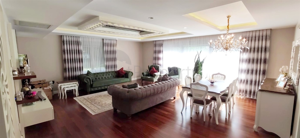 شقة مريحة 4 + 1 في أونجالي أنطاليا