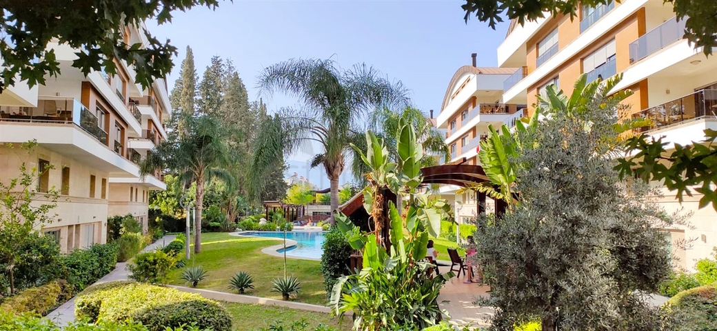 شقة مريحة 4 + 1 في أونجالي أنطاليا