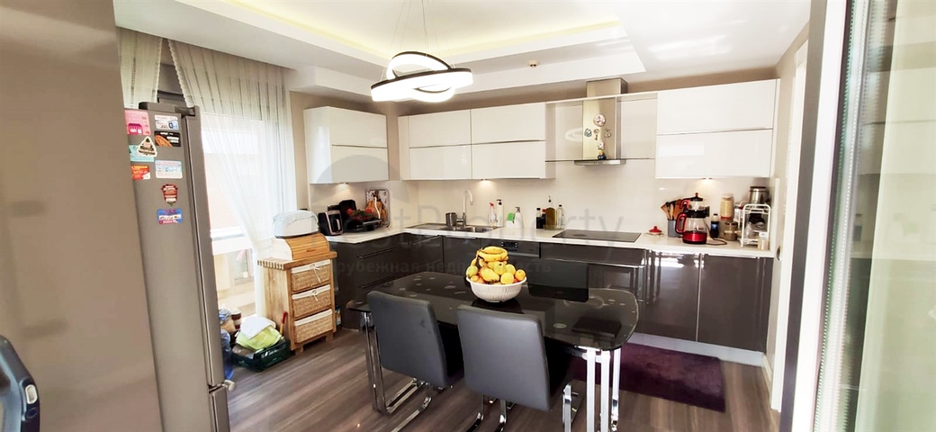 شقة مريحة 4 + 1 في أونجالي أنطاليا