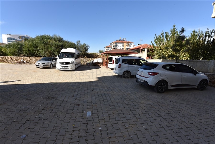 شقة غرفتين وصالة - مطبخ منفصل - بناء جديد -في منطقة اكورجلار  / الانيا 