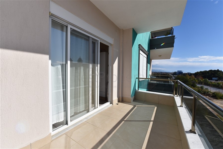 شقة غرفتين وصالة - مطبخ منفصل - بناء جديد -في منطقة اكورجلار  / الانيا 