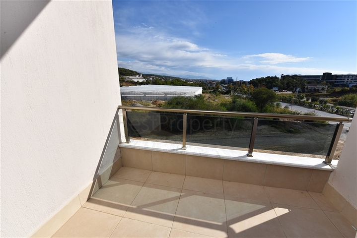 شقة غرفتين وصالة - مطبخ منفصل - بناء جديد -في منطقة اكورجلار  / الانيا 