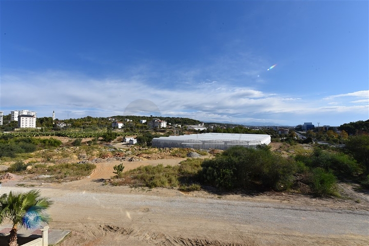 شقة غرفتين وصالة - مطبخ منفصل - بناء جديد -في منطقة اكورجلار  / الانيا 