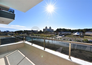 شقة غرفتين وصالة - مطبخ منفصل - بناء جديد -في منطقة اكورجلار  / الانيا 