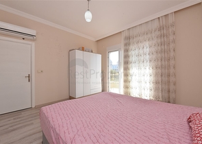 شقة غرفتين وصالة - مطبخ منفصل - بناء جديد -في منطقة اكورجلار  / الانيا 