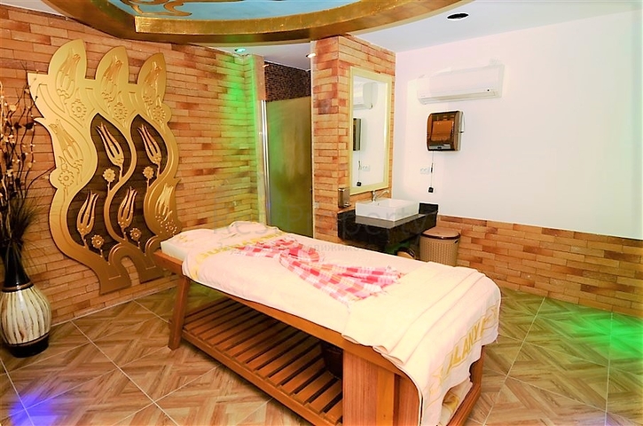 مناسب للعطلات - استديو مفروش وبتصميم انيق - ضمن مجمع يضم كافة الخدمات في افسلار / الانيا 