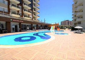 مناسب للعطلات - استديو مفروش وبتصميم انيق - ضمن مجمع يضم كافة الخدمات في افسلار / الانيا 