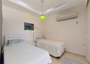 مناسب للعطلات - استديو مفروش وبتصميم انيق - ضمن مجمع يضم كافة الخدمات في افسلار / الانيا 