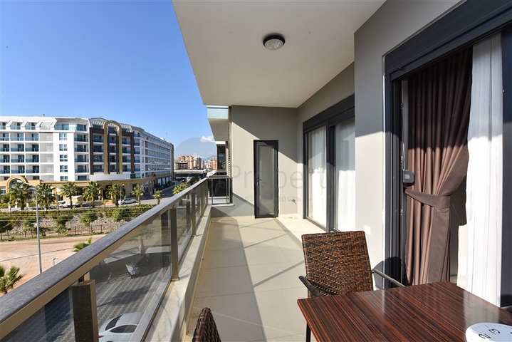 شقة غرفة وصالة قريبة من البحر - ضمن مجمع سكني حديث فاخر - في كارجي جاك / الانيا 