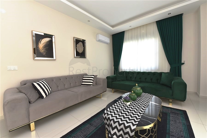 ضمن مجمع سكني حديث - قريب من البحر - شقة غرفتين وصالة في منطقة كارجي جاك / الانيا 