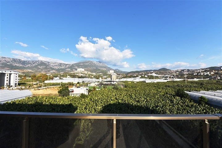 ضمن مجمع سكني حديث - قريب من البحر - شقة غرفتين وصالة في منطقة كارجي جاك / الانيا 