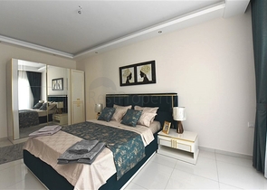 ضمن مجمع سكني حديث - قريب من البحر - شقة غرفتين وصالة في منطقة كارجي جاك / الانيا 