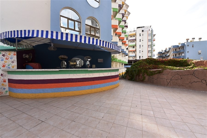 فندق للبيع - على البحر مباشرة - في مهموتلار / الانيا 