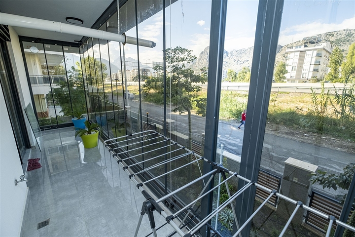 شقة بغرفة نوم واحدة مع أثاث في ليمان كونيالتي