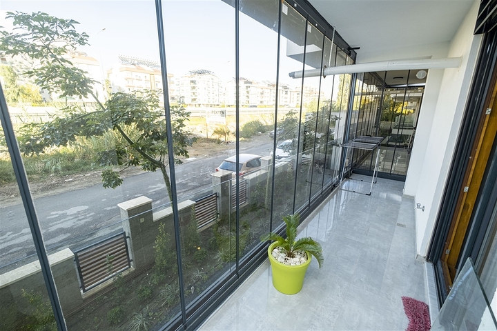 شقة بغرفة نوم واحدة مع أثاث في ليمان كونيالتي