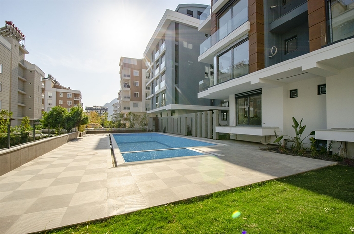 شقة بغرفة نوم واحدة مع أثاث في ليمان كونيالتي