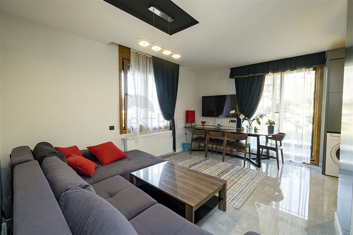 شقة بغرفة نوم واحدة مع أثاث في ليمان كونيالتي