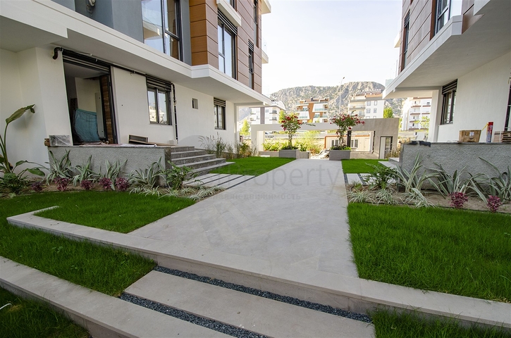 شقة بغرفة نوم واحدة مع أثاث في ليمان كونيالتي