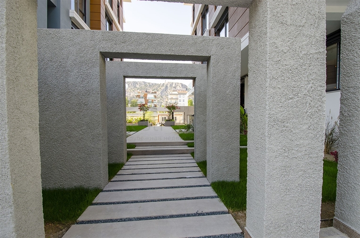 شقة بغرفة نوم واحدة مع أثاث في ليمان كونيالتي