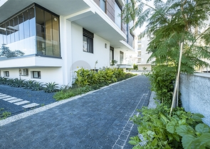 شقة بغرفة نوم واحدة مع أثاث في ليمان كونيالتي